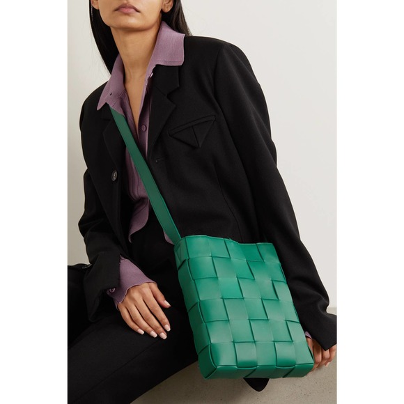 Bottega Veneta Handbags - Bottega Veneta - The cassette messenger bag